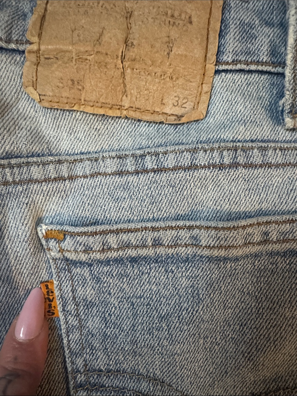 Levi's Light Wash Women's Jean Shorts with Orange Tab
